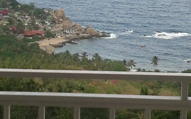 At Tanote