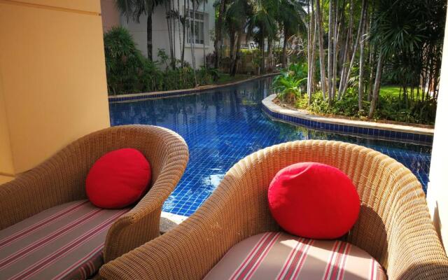 Sunvillas Hua Hin Blue Lagoon