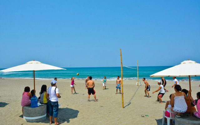Isla Bonita Beach Resort