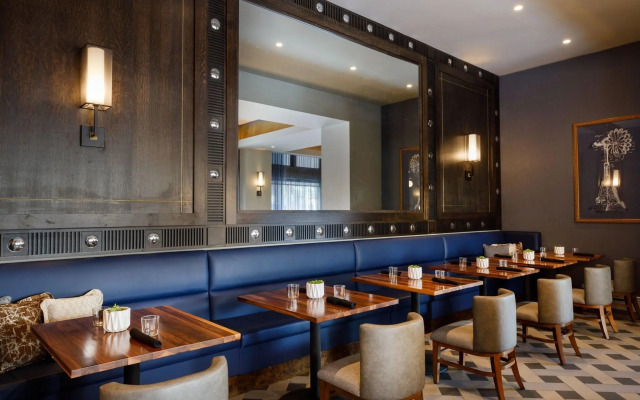 The Barfield, Autograph Collection