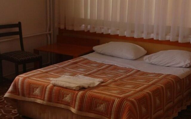 Turist Hotel