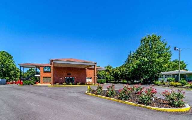 Quality Inn & Suites Creedmor - Butner