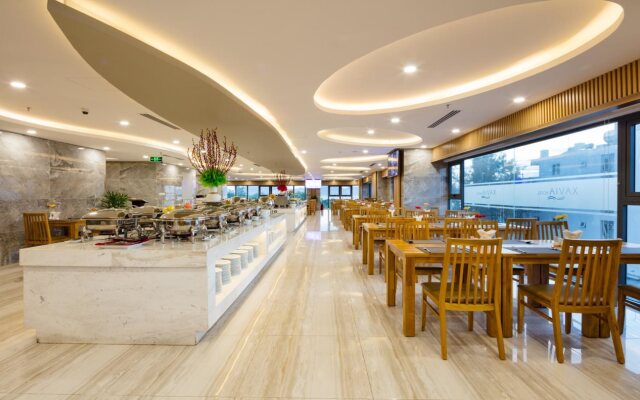 Xavia Hotel