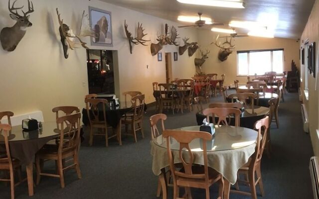 Trophy Lodge Accommodations