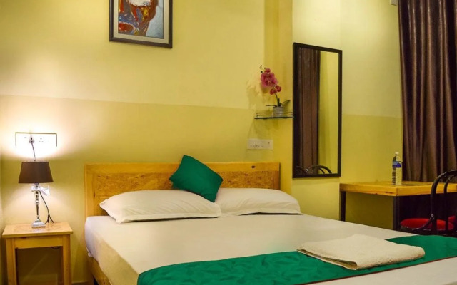 Chaplin Hotel Pondicherry