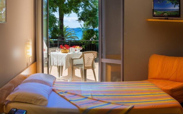 Hotel Ideal