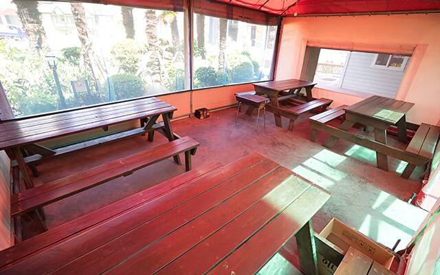 Geojedo Whirlpool Pension (pets friendly)