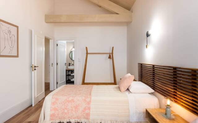 Feel Discovery Homes in Douro