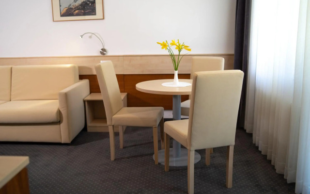 Hotel Jezero