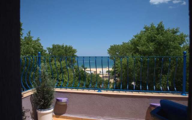 Garden Beach