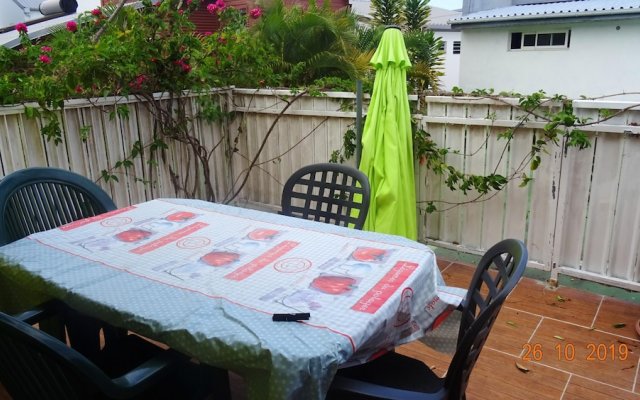 Studio In Saint Joseph With Shared Pool Furnished Terrace And Wifi 6 Km From The Beach