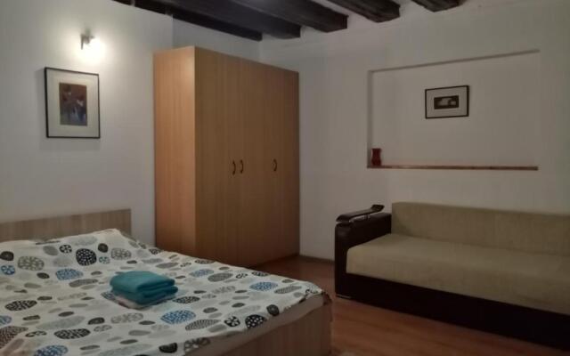 Star Apartment in Historic Center