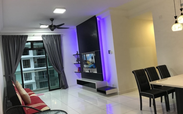 JB Staycation next to Paradigm Mall JB – Guest Rooms – Johor Bahru