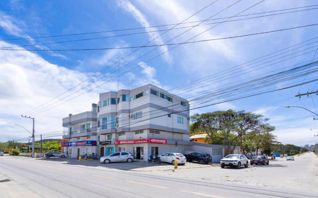 Apartamento com Vista Mar a 30 metros da praia