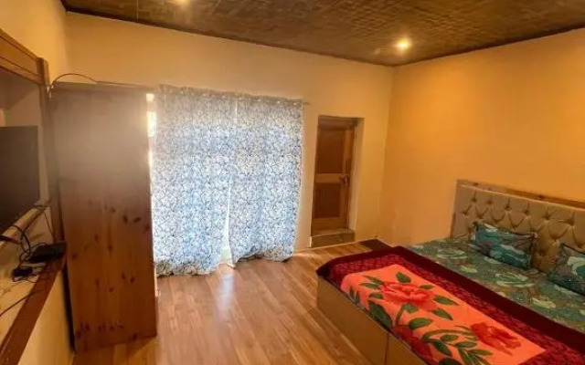 Skyland Guest House