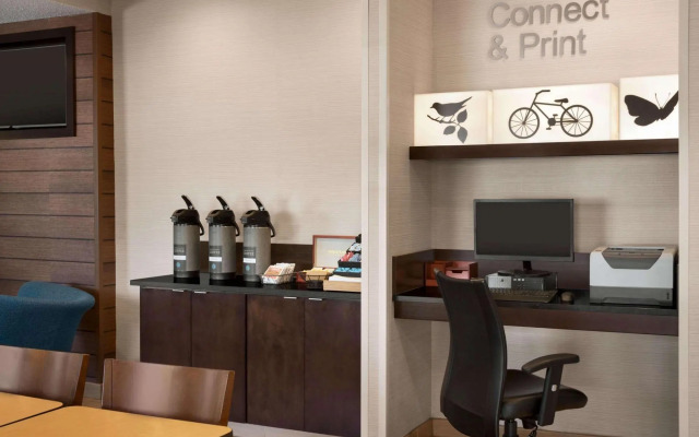 Fairfield Inn by Marriott