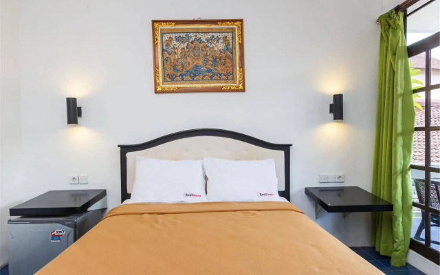 RedDoorz near Beachwalk Kuta