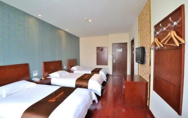 Junyi Hotel (Suzhou Industrial Park Chefang)