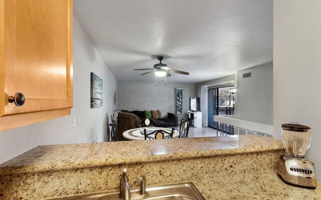 Campus Walk Condo 2 BR by Casago