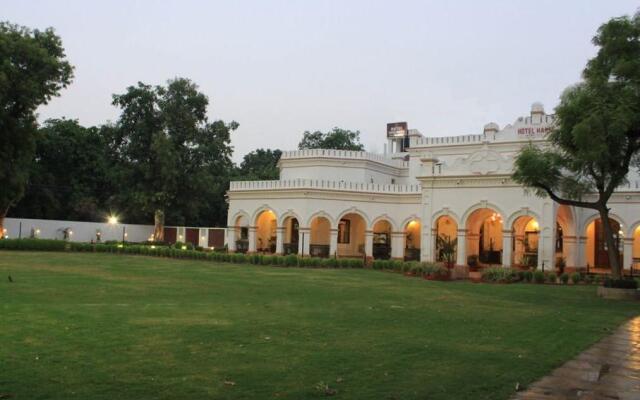 Hotel Harsh Ananda