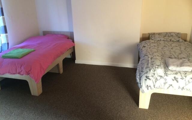 Yarm Road Serviced House