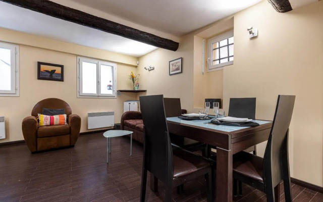 Atypical Cozy 1 Bdr Old Town