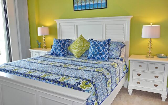 Beachfront Condo in Resort-style Community With Pool