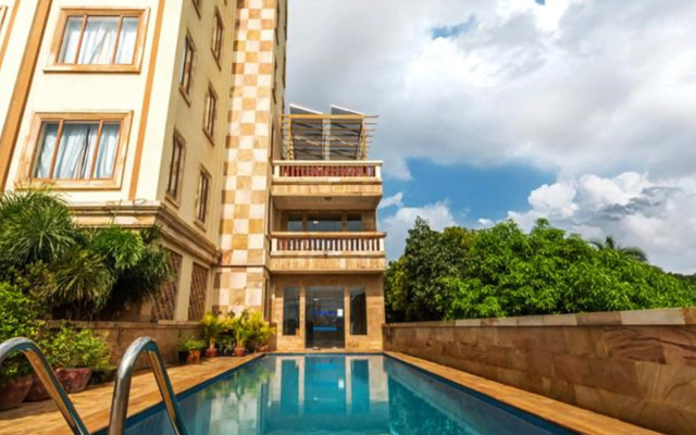 Blue River Hotel