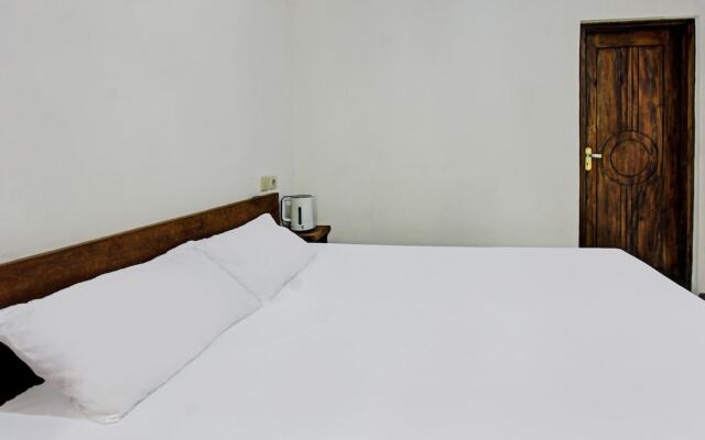OYO 92275 Tastura Homestay