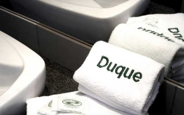 Duque Center Hotel