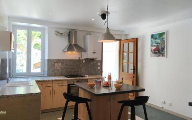 Maison Christy, spacieux, calme avec jardin