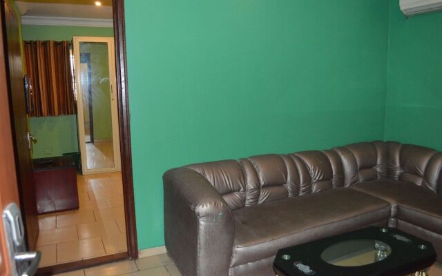 OGA 813 Hotel
