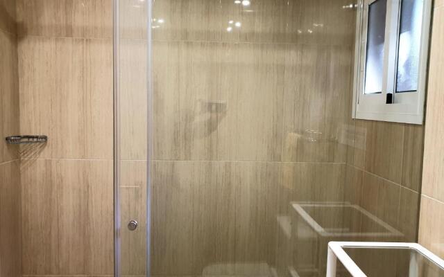 Spacious 3 Bedroom 2nd Line Beach Apartment Marbella Center