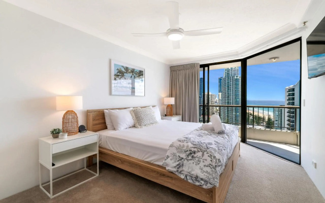 Surfers Century Oceanside Apartments