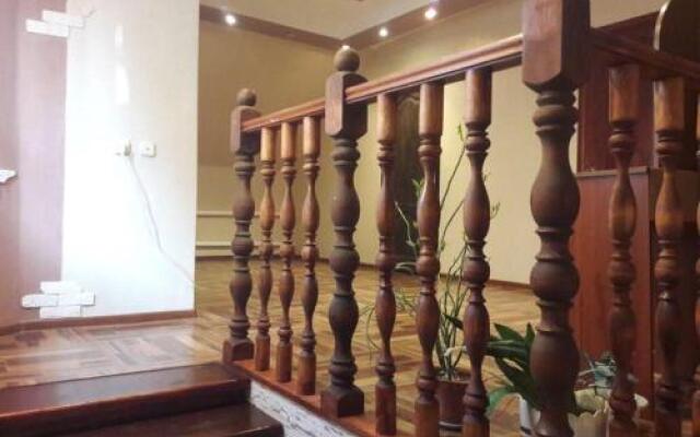 Guest house on Komsomolskaya 105