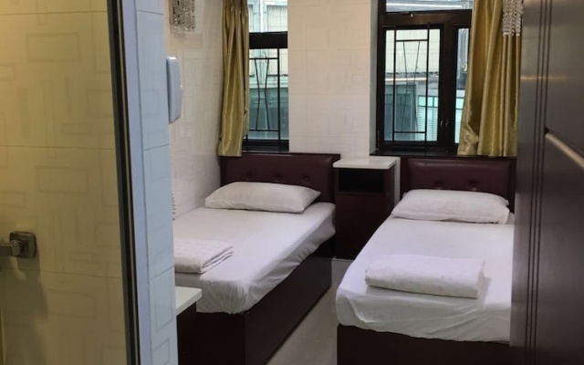 Comfort Guesthouse – Guest Rooms – Kowloon