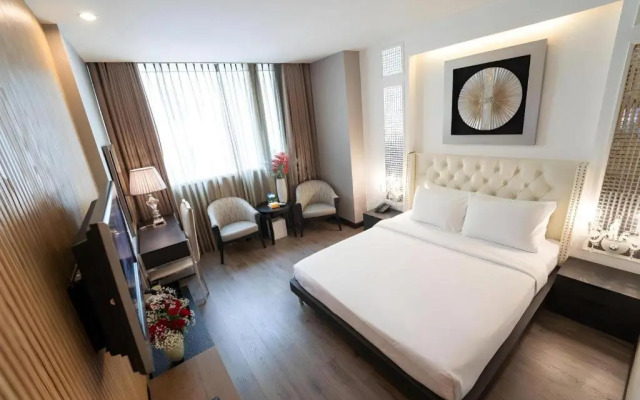 The White Hotel 1