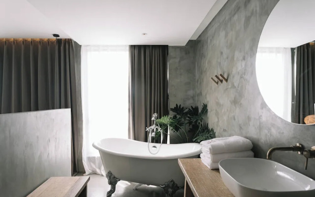 Glory Wabi Sabi Hotel