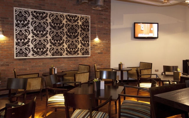 Premier Inn Birmingham City Centre Waterloo Street