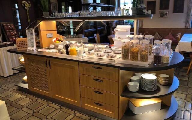 Gasthaus-Pension zur Linde