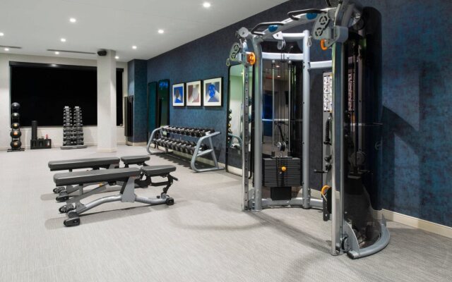 Renaissance by Marriott Boston Patriot Place Hotel