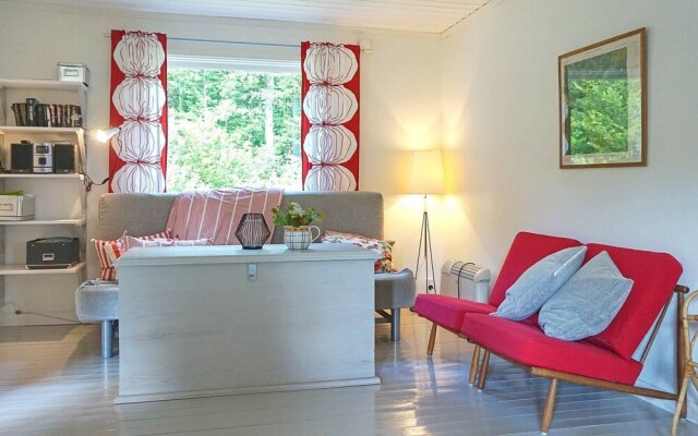 6 Person Holiday Home in Allingsås, Sverige