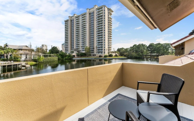 Beachwalk Villa 5204
