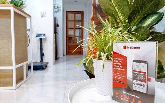 RedDoorz near Marfori Heights