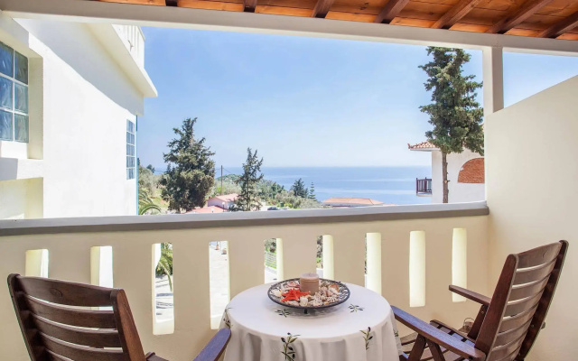 Stafylos Suites Boutique Hotel
