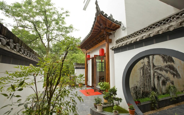 Huangshan North Station Huiting Boutique Hostel