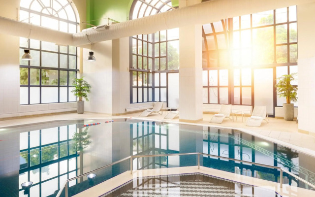 Crowne Plaza Leeds by IHG