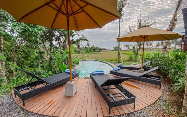 TUJUH Angel by GenuineHost