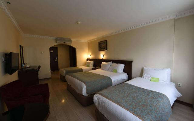 Asal Hotel