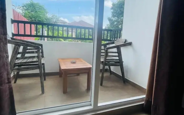 Lucky Transit Hotel